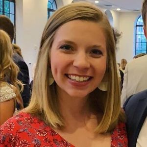 Meet your Posher, Hollie